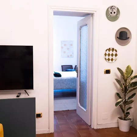 Casa Raffaella, Comodo E Tipico Bilocale Nel Centro Di Milano Exterior photo