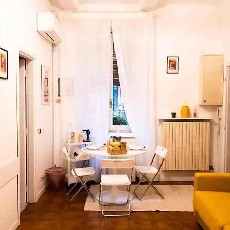 Casa Raffaella, Comodo E Tipico Bilocale Nel Centro Di Milano Exterior photo