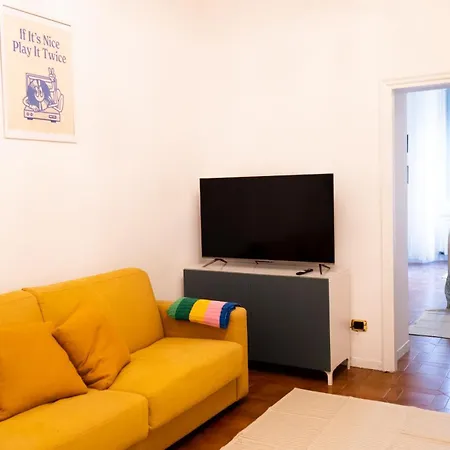 Casa Raffaella, Comodo E Tipico Bilocale Nel Centro Di Milano Exterior photo